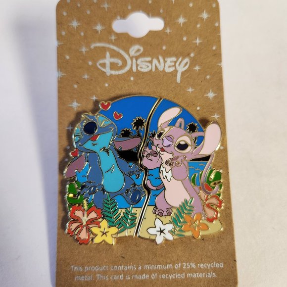 Disney Lilo And Stitch Pin Set Stitch And Angel Floral Beach 2 Pins - Picture 1 of 3